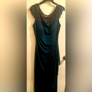 Size 12 Brand MSK Emerald Green Formal Dress